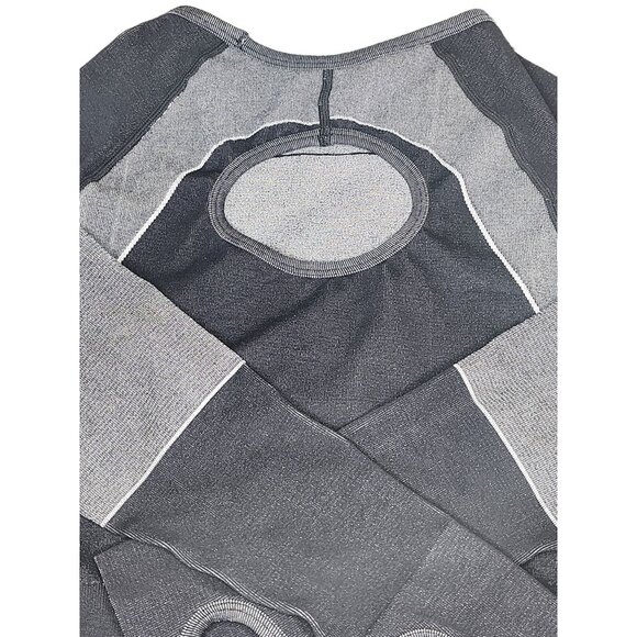 Woman's‎ Crop  Top with Keyhole back Size Med - Picture 3 of 5